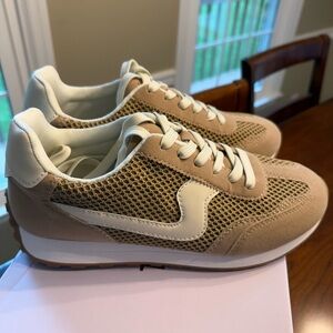 Boutique brand TOP Moda, Tan and White Sneakers with Retro Design